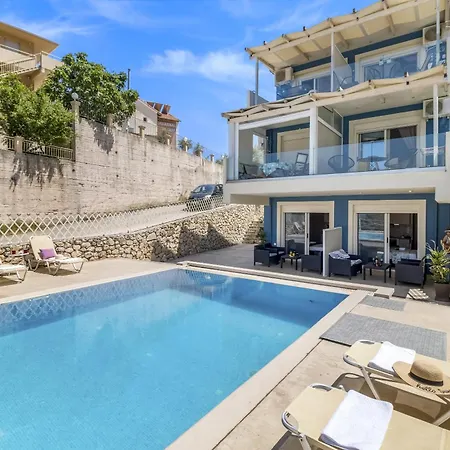 Oceanida Aelia Appartement *