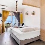 Oceanida Aelia Apartamento *